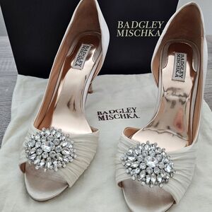 Badgley Mischka Women's Vanilla Embellished Peep-Toe Wedding Heels